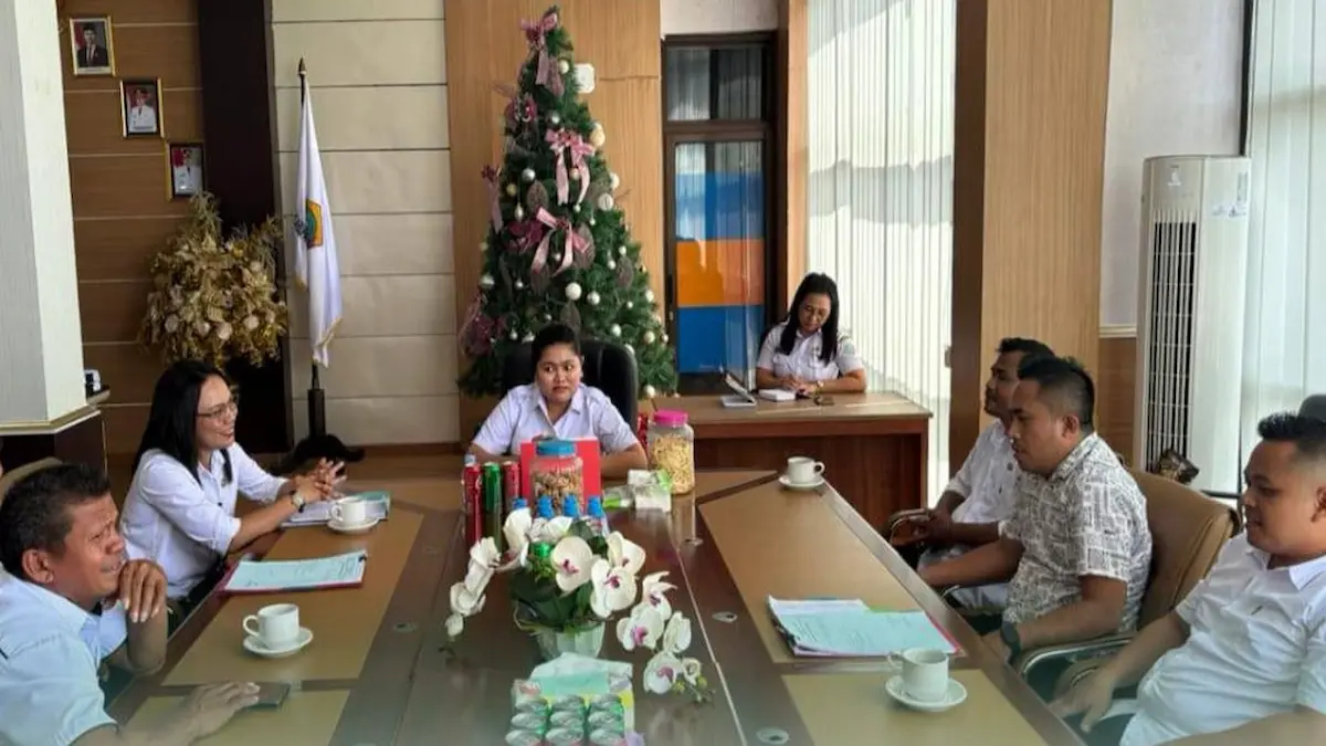 Suasana rapat inventarisasi aset daerah bersama Wakil Bupati Talaud di kantor pemerintah daerah sulutviral.info