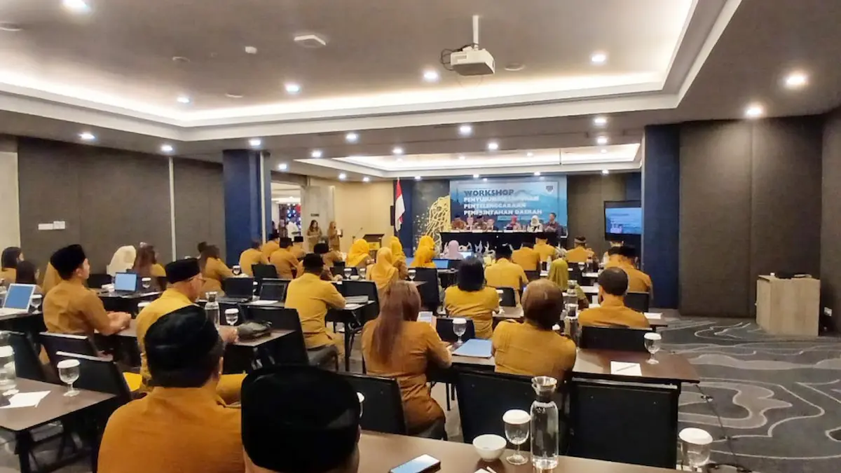 Suasana peserta Workshop Penyusunan Laporan Penyelenggaraan Pemerintahan Daerah Boltim di Manado sulutviral.info