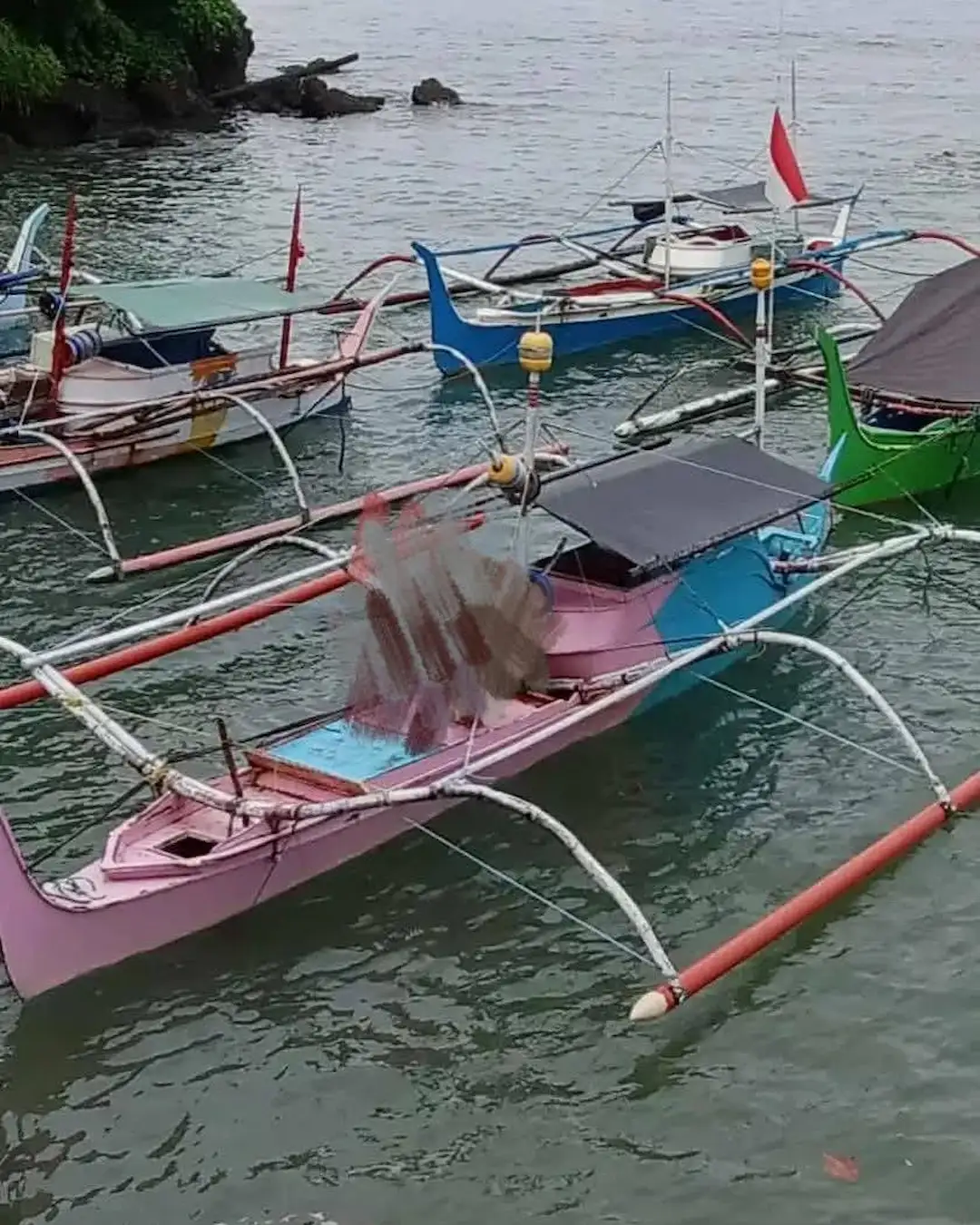 Kapal nelayan milik Yulianus Genggang yang digunakan saat melaut sebelum dilaporkan hilang di perairan Napombaru Damau Talaud sulutviral.info