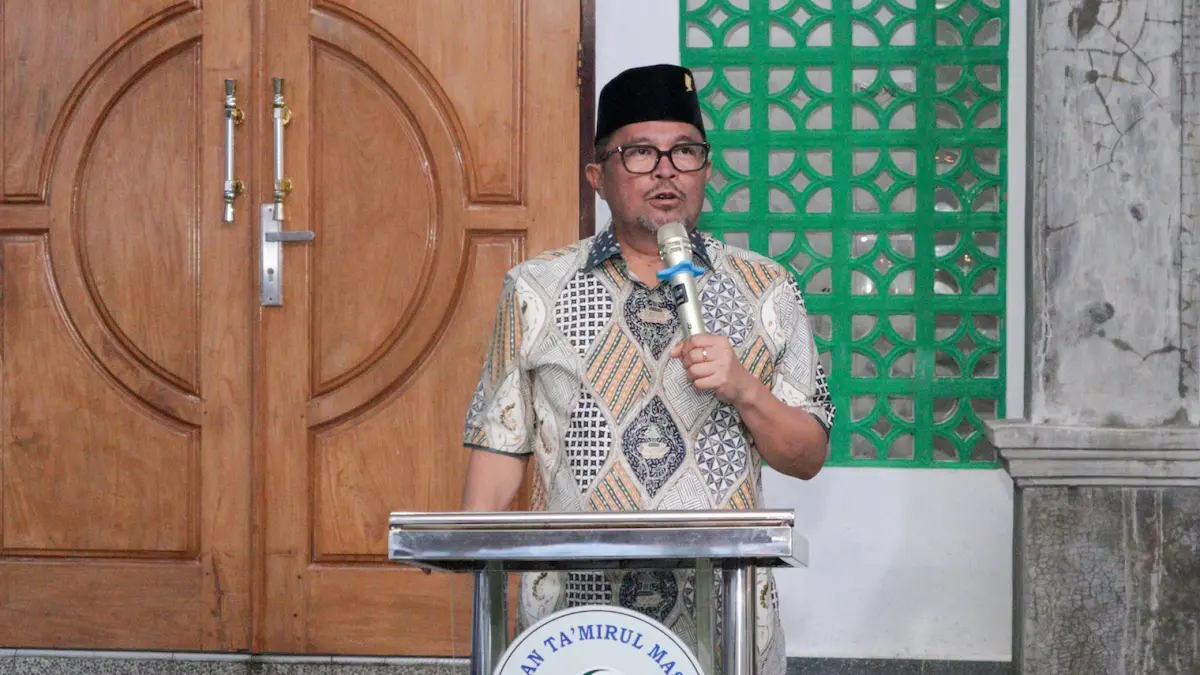 Richard Sualang beri sambutan di Masjid Nurul Huda sulutviral.info