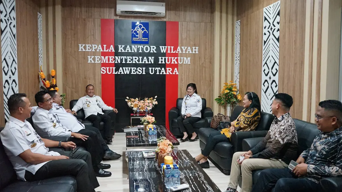 Pertemuan Pemerintah Kabupaten Kepulauan Sitaro dan Kanwil Kemenkum Sulut membahas Pos Bantuan Hukum dan akses layanan hukum hingga tingkat kampung sulutviral.info