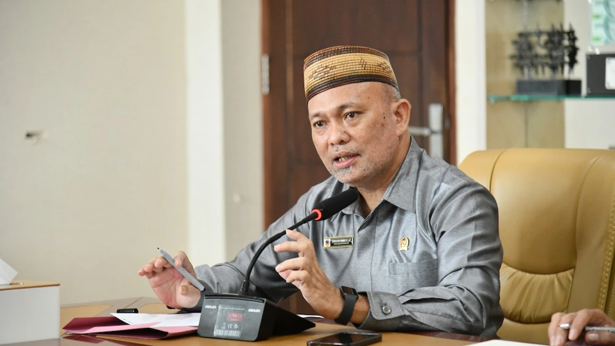 Peserta rapat Forkopimda Boltim mengikuti pembahasan pengamanan Idul Fitri