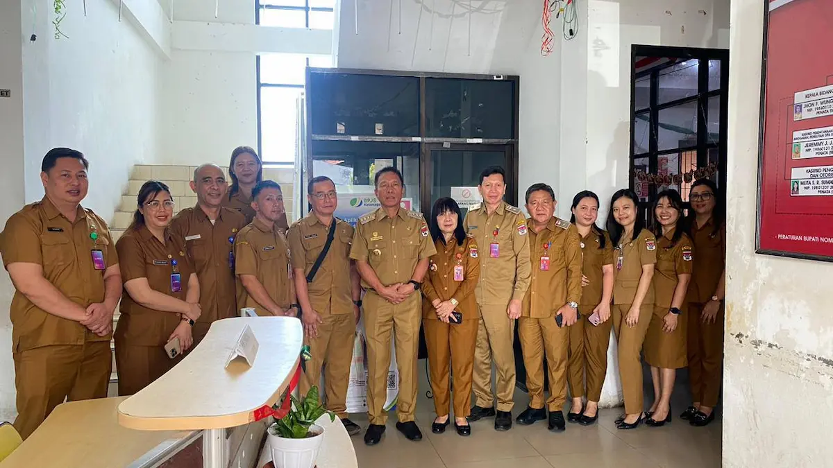 bupati minsel foto bersama jajaran bkad